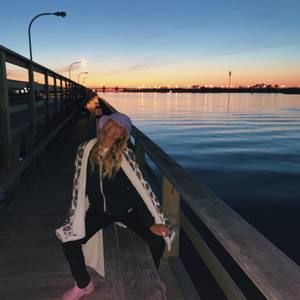 Meet your Posher, Anne